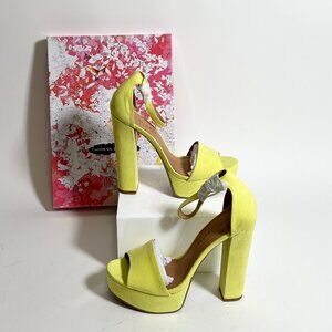 NIB Chinese Laundry Avenue Lemon Platform Heels